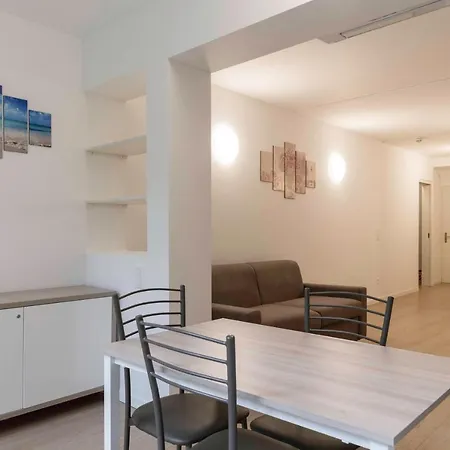 Casa Sul Lago * Bissone